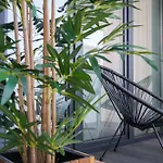 Apartman Modern 2-room Apartment, Free Underground Parking *