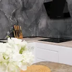 Modern 2-room Apartment, Free Underground Parking Apartment