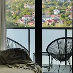 Modern 2-room Apartment, Free Underground Parking Apartman Kolozsvár