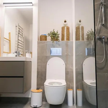 Modern 2-room Apartment, Free Underground Parking Cluj-Napoca