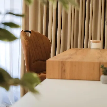 아파트 Modern 2-room Apartment, Free Underground Parking 클루지나포카