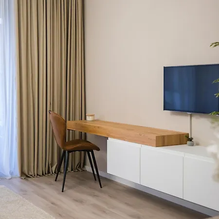 Modern 2-room Apartment, Free Underground Parking Cluj-Napoca
